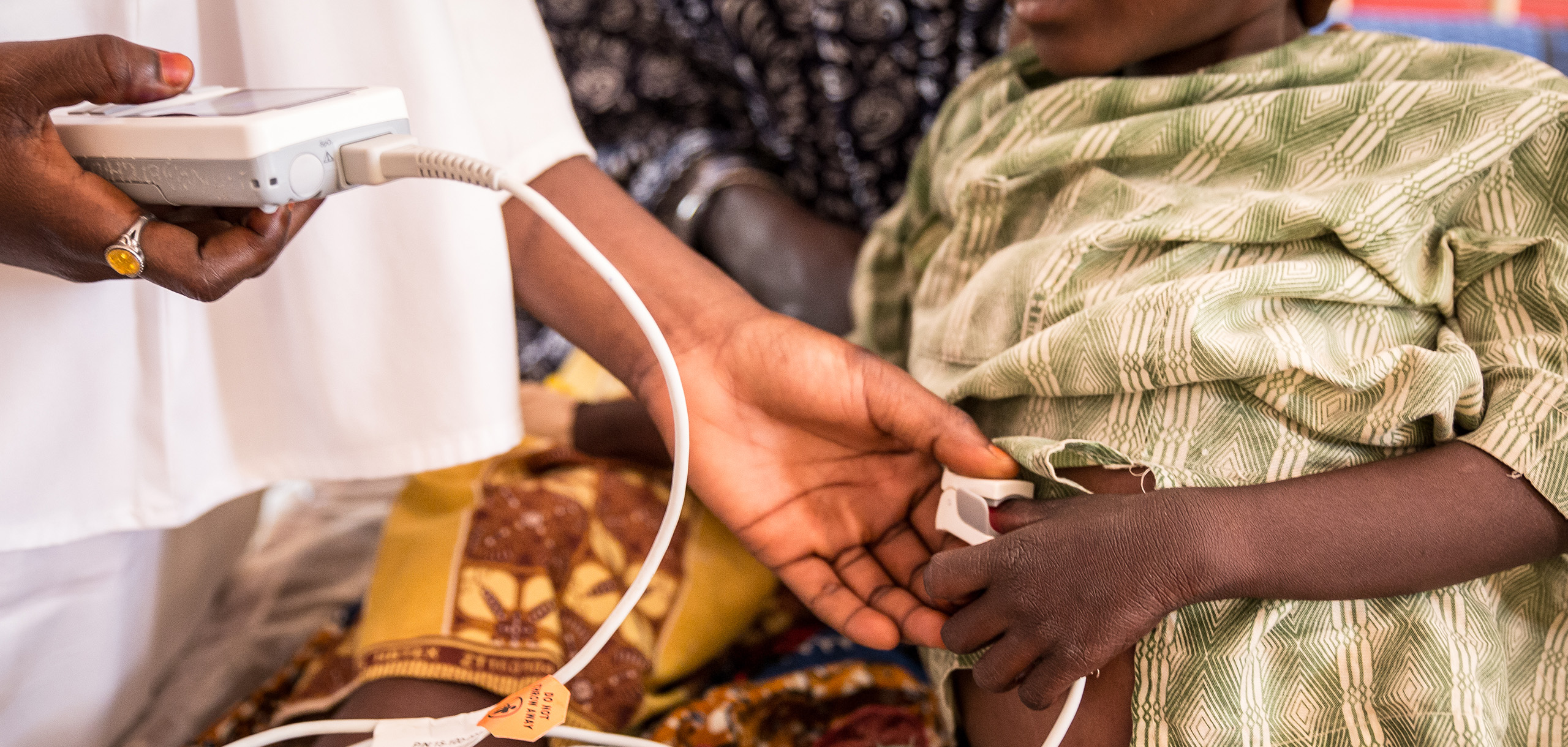 Zimbabwe health workers receive PPE from donors