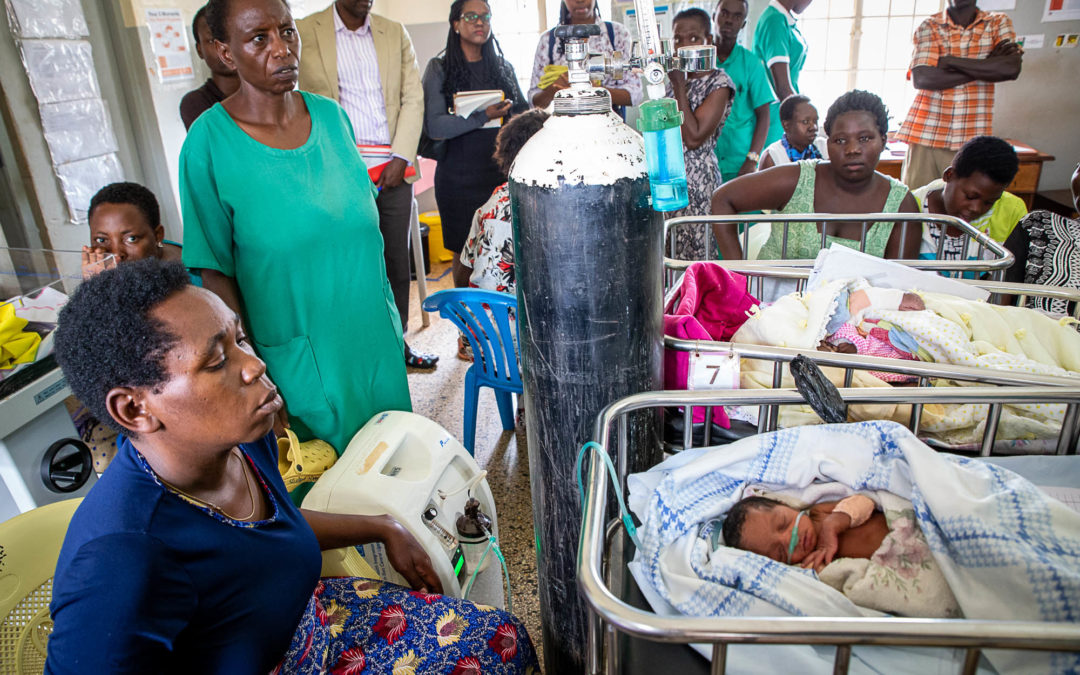 Strengthening global access to medical oxygen: Highlights from CHAI’s initiatives